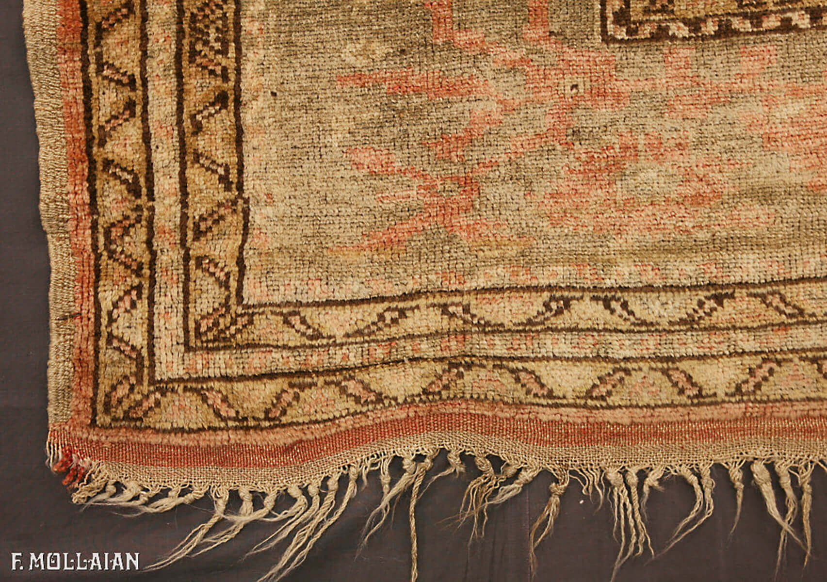 Semi-Antique Turkish Ushak (Oushak) Carpet n°:74265873